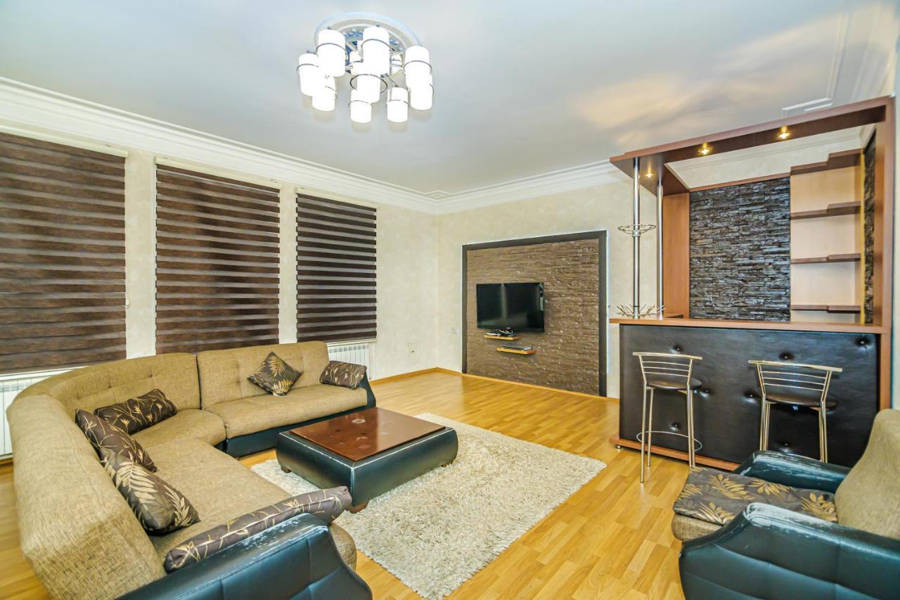Modern Apartment Baku Exterior foto